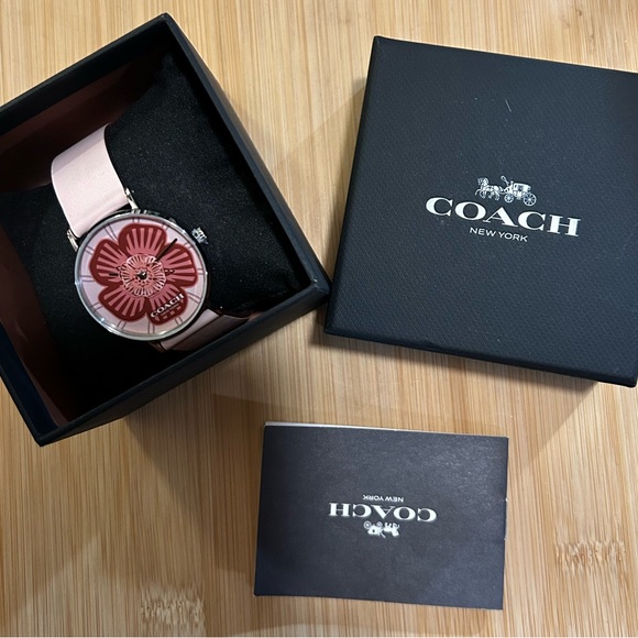 Coach Perry Watch With 36mm Flower Face Pink Leather Band - Picture 6 of 6